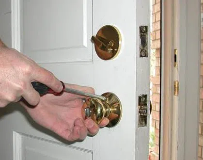 San Antonio Super Locksmith San Antonio, TX 210-780-6540 - 7-Lock-Changing